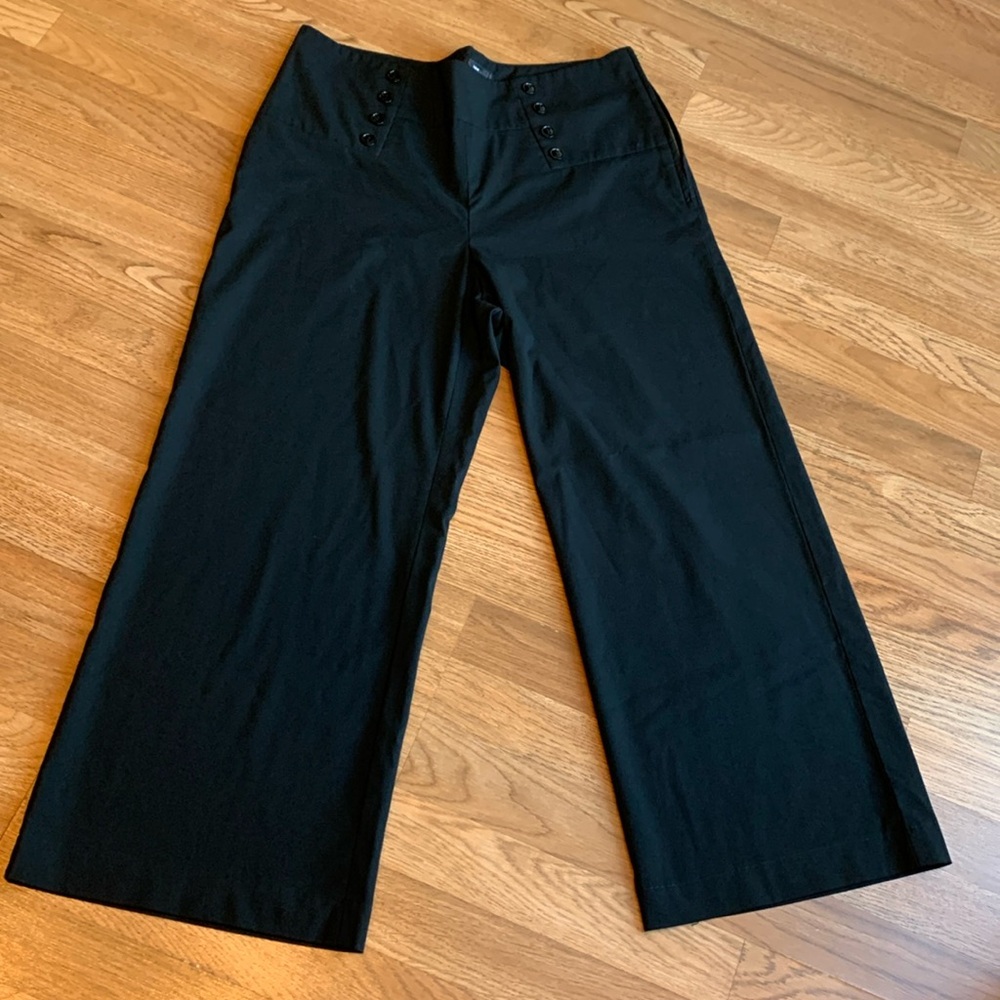 H&M, solid black flat front wide leg casual pants. Size 14.